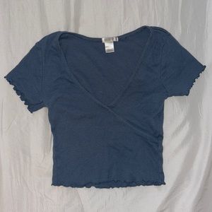 Blue cropped top